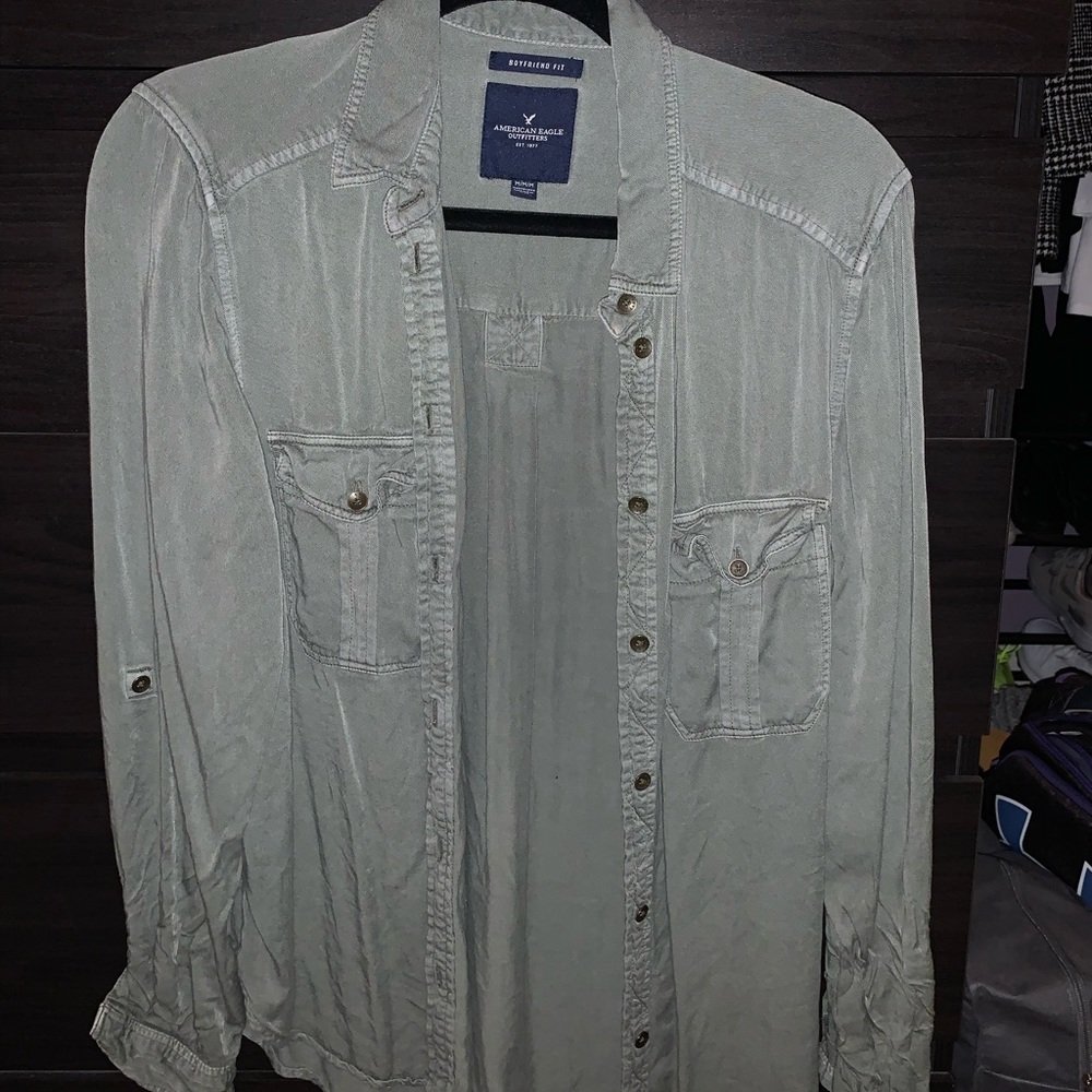 American Eagle button-down collared shirt